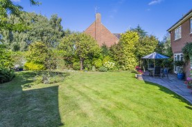 Images for Crane Close, Little Cransley, Kettering