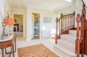 Images for Crane Close, Little Cransley, Kettering