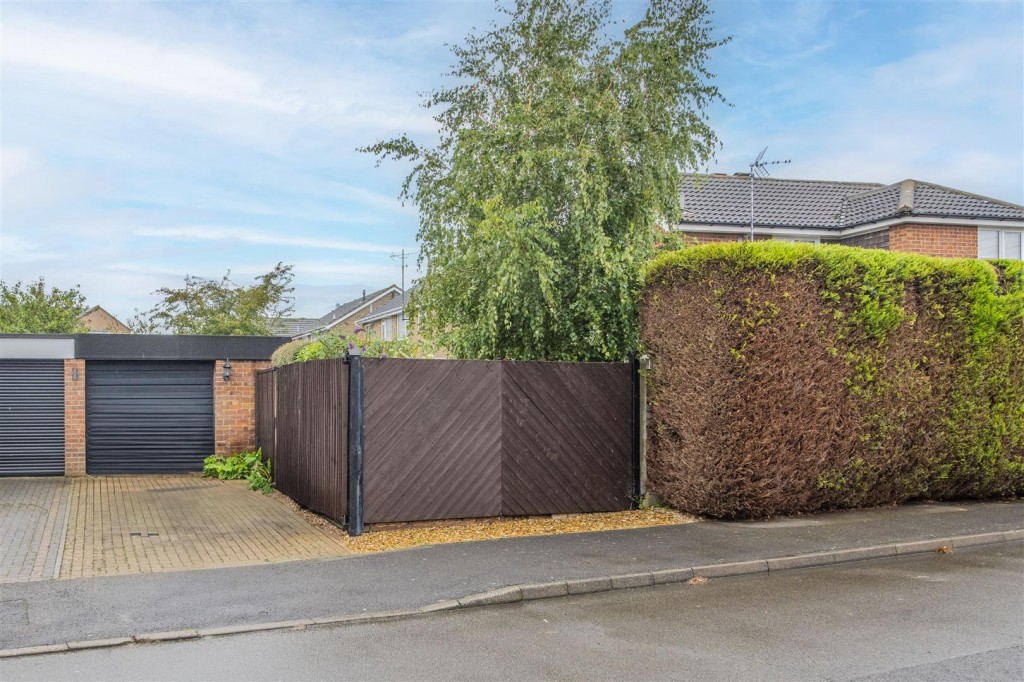 Images for St. Crispins Way, Raunds, Wellingborough EAID:oscarjamesapi BID:6