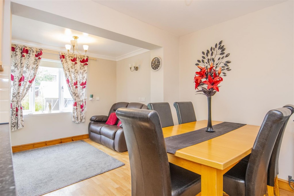 Images for St. Crispins Way, Raunds, Wellingborough EAID:oscarjamesapi BID:6