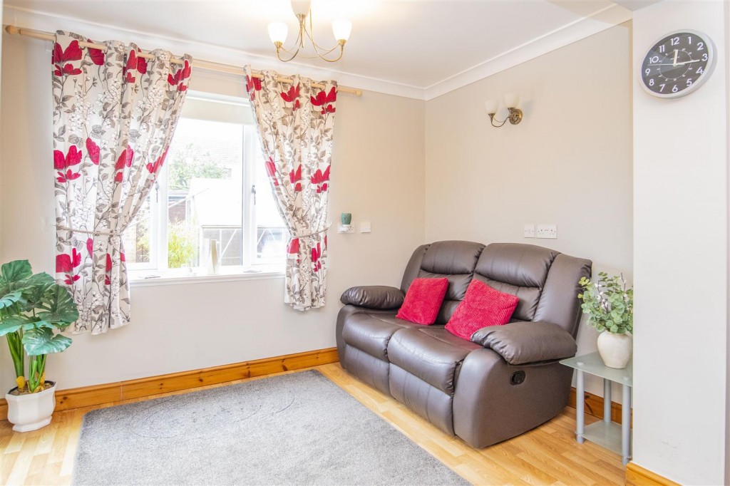 Images for St. Crispins Way, Raunds, Wellingborough EAID:oscarjamesapi BID:6
