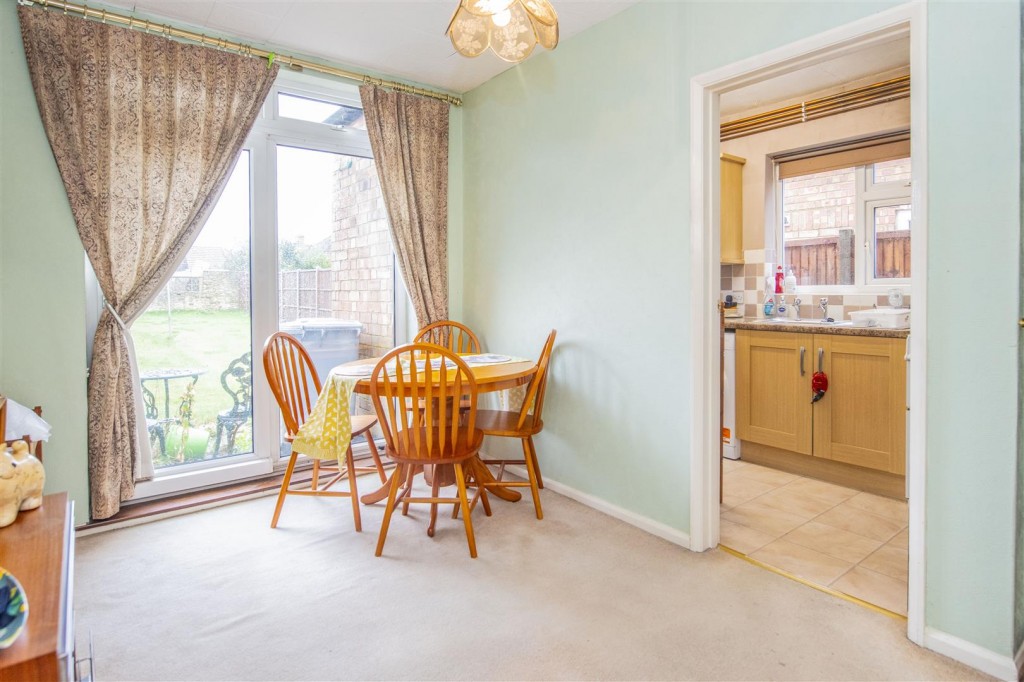 Images for Eady Road, Burton Latimer EAID:oscarjamesapi BID:3