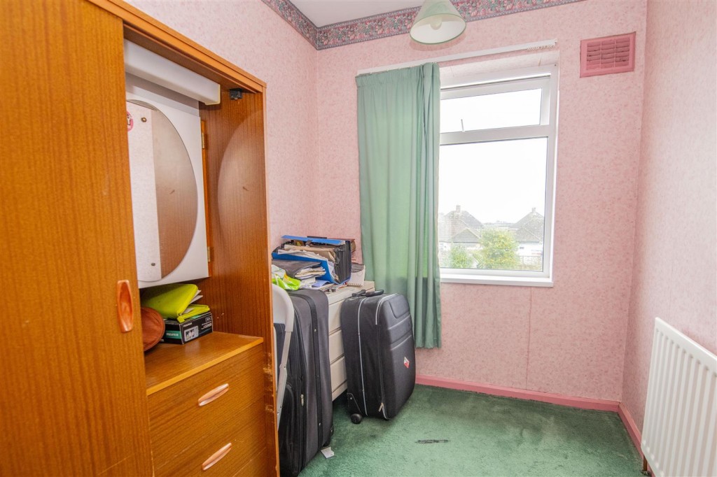Images for Eady Road, Burton Latimer EAID:oscarjamesapi BID:3