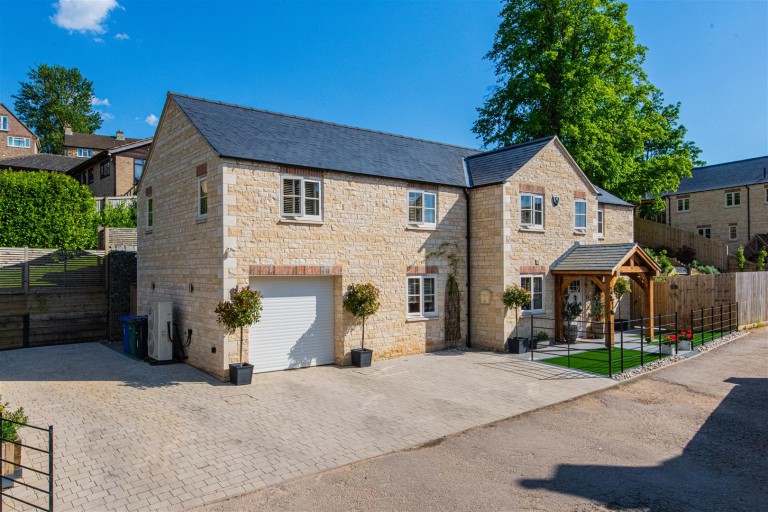 Holly Rise, Gretton, Northamptonshire - EAID:oscarjamesapi, BID:4