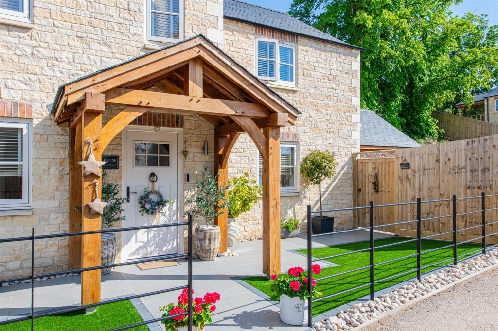 Images for Holly Rise, Gretton, Northamptonshire EAID:oscarjamesapi BID:4