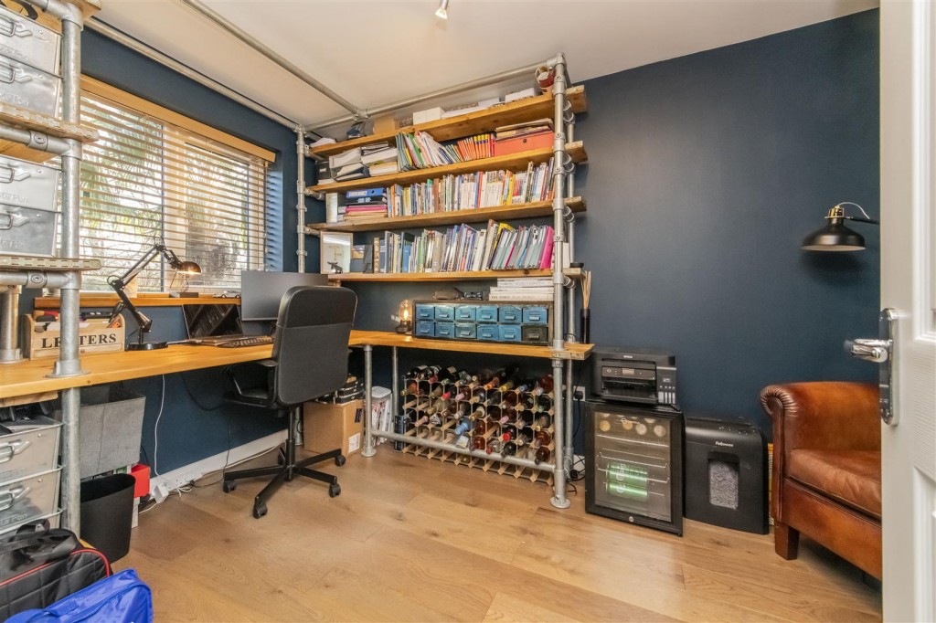 Images for Ambridge Close, Northampton EAID:oscarjamesapi BID:1