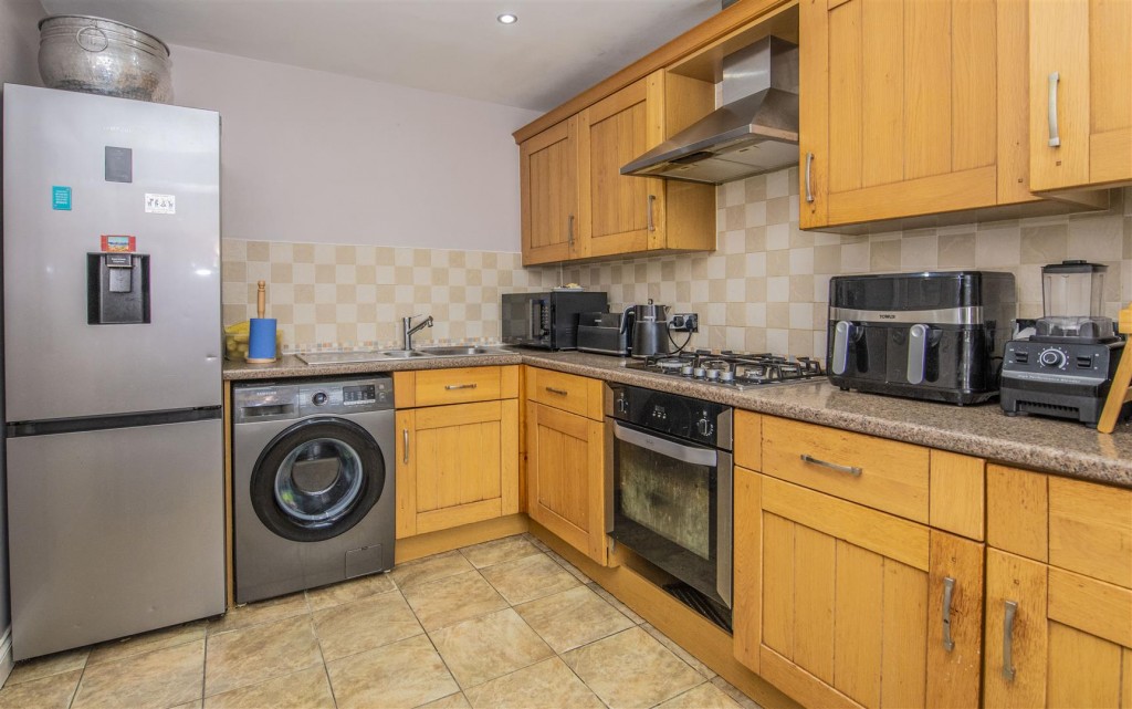 Images for Aintree Road, Corby EAID:oscarjamesapi BID:4