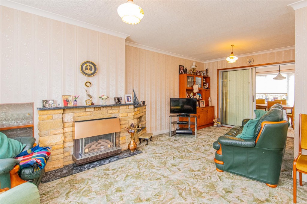 Images for Oakway, Wellingborough EAID:oscarjamesapi BID:6