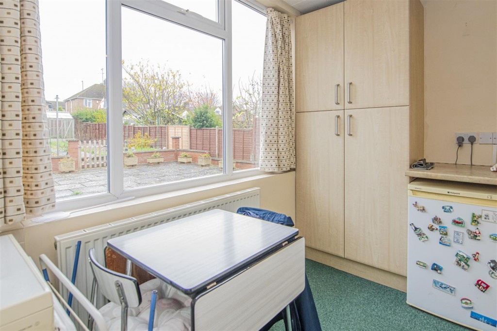 Images for Bryant Road, Kettering EAID:oscarjamesapi BID:2