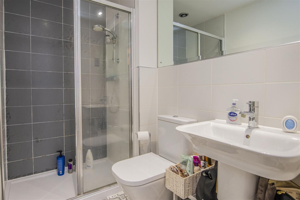 Images for Harrington Road, Irthlingborough EAID:oscarjamesapi BID:3