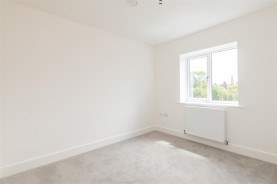 Images for Ahern Close, Bozeat