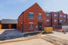 Images for Ahern Close, Bozeat