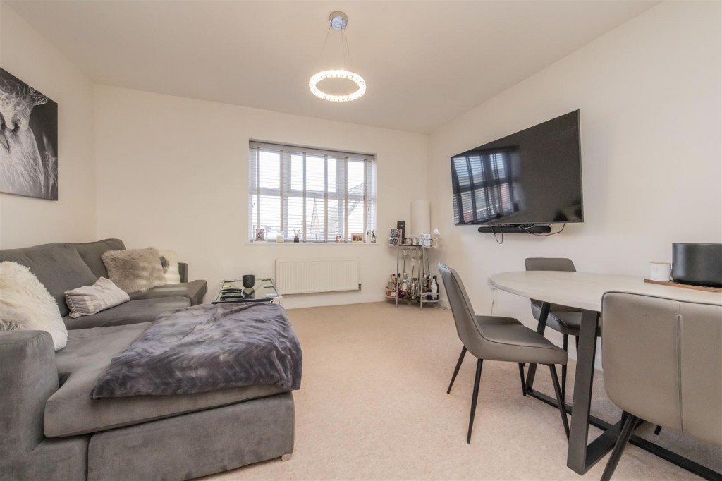Images for Tyne Way, Rushden EAID:oscarjamesapi BID:3