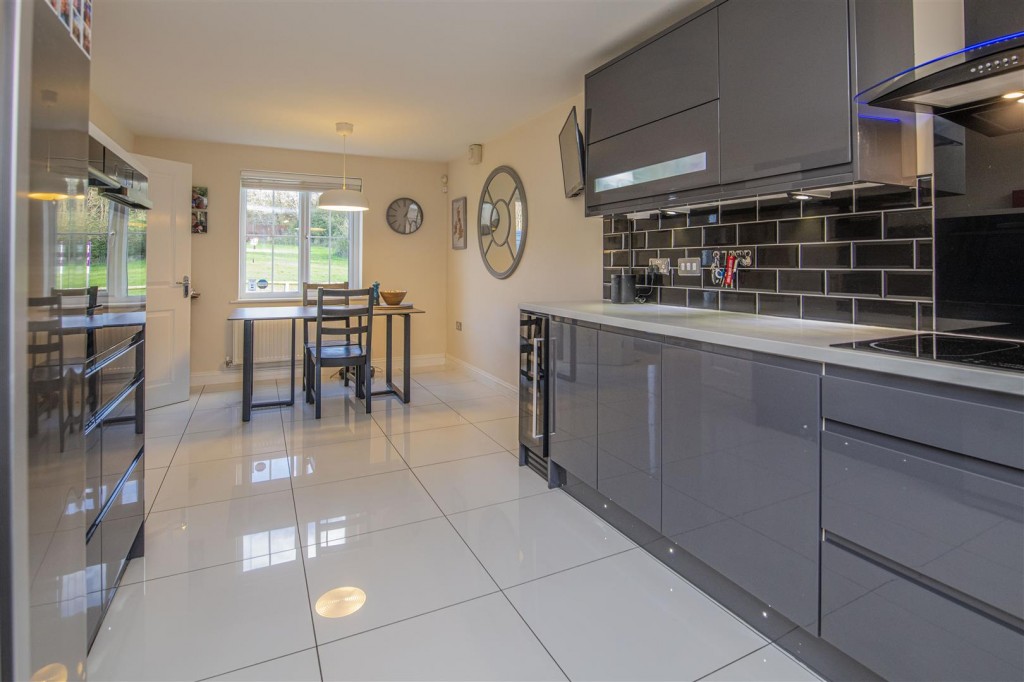 Images for Kempton Close, Oakley Vale, Corby EAID:oscarjamesapi BID:4