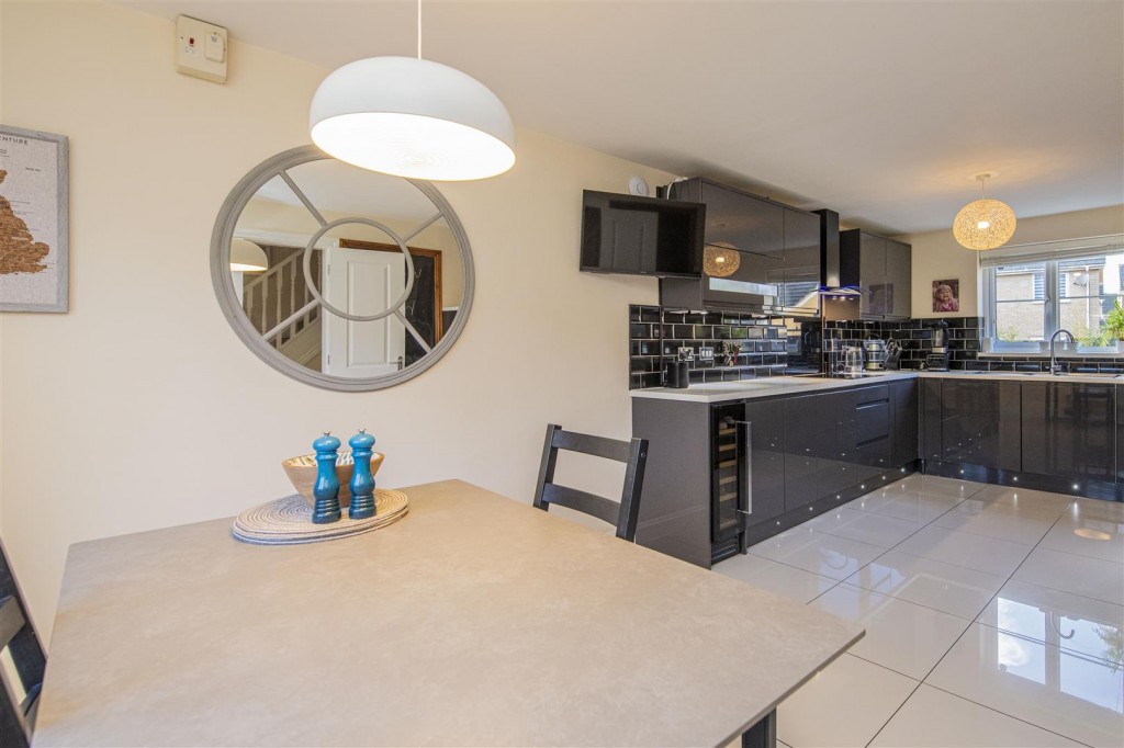 Images for Kempton Close, Oakley Vale, Corby EAID:oscarjamesapi BID:4