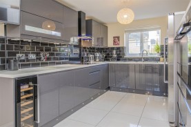 Images for Kempton Close, Oakley Vale, Corby