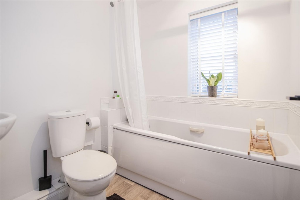 Images for Lavender Close, Corby EAID:oscarjamesapi BID:4