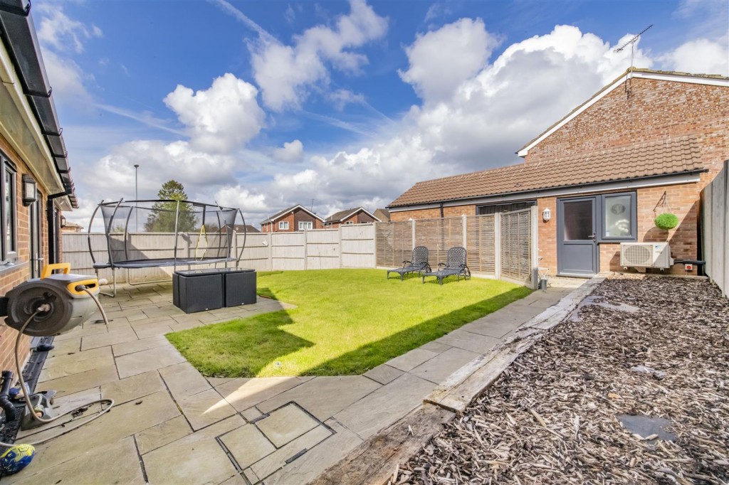 Images for St. Johns Road, Kettering EAID:oscarjamesapi BID:2