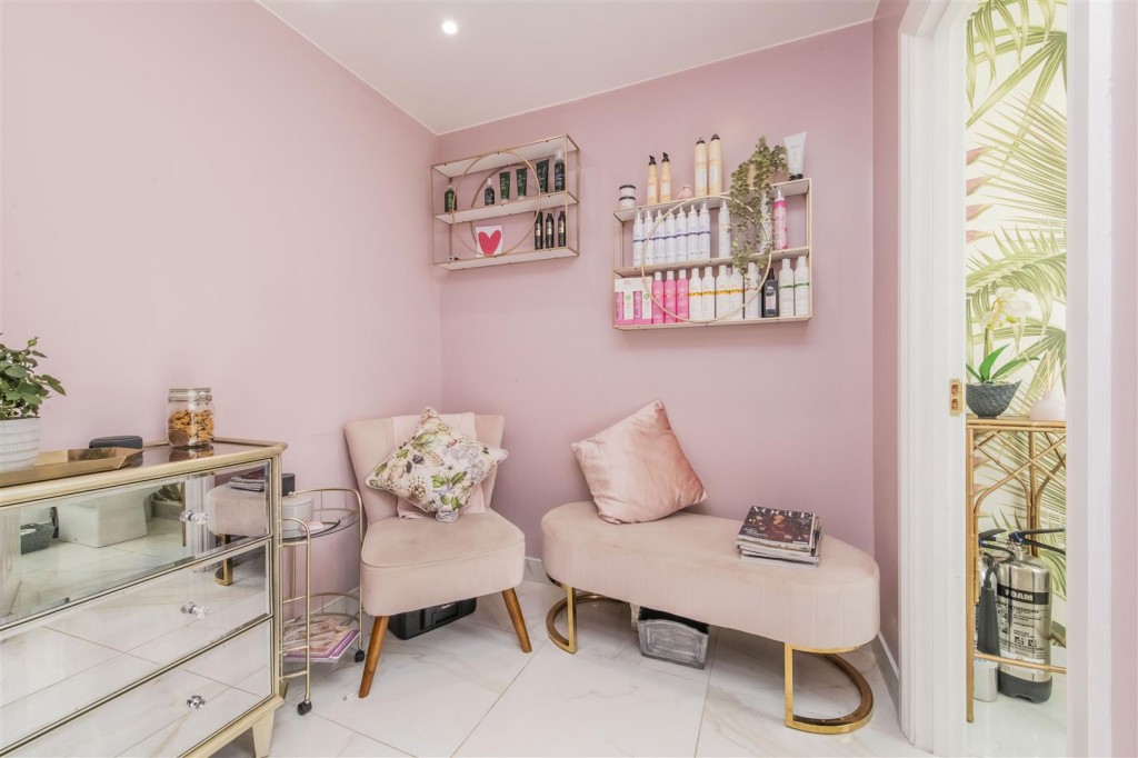 Images for St. Johns Road, Kettering EAID:oscarjamesapi BID:2