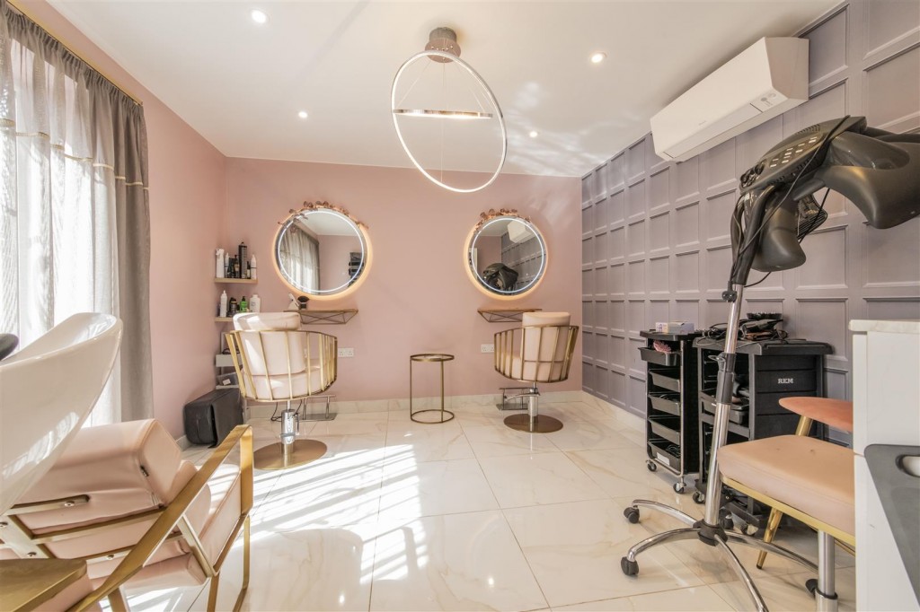 Images for St. Johns Road, Kettering EAID:oscarjamesapi BID:2