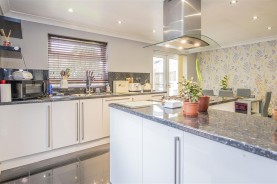 Images for Pennine Way, Kettering