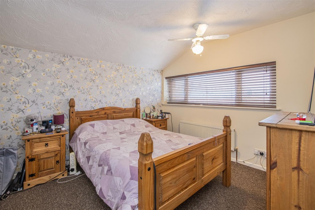 Images for Pennine Way, Kettering EAID:oscarjamesapi BID:2