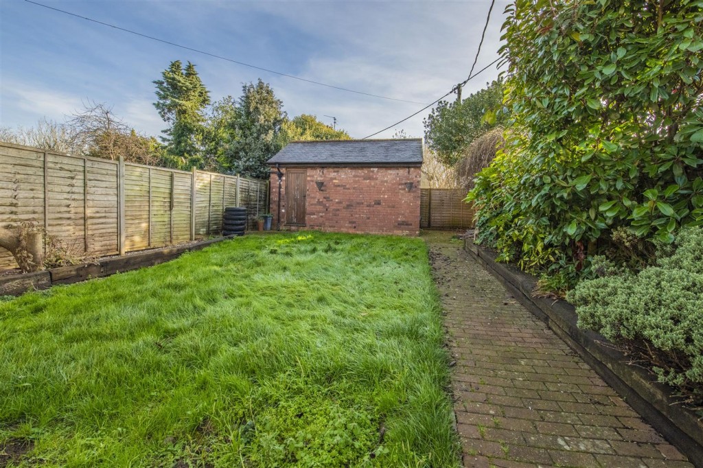Images for Thrapston Road, Finedon EAID:oscarjamesapi BID:3