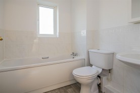 Images for Lowry Close, Corby