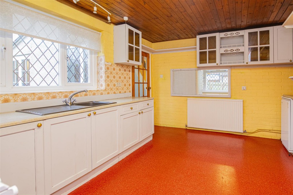 Images for Duck End, Denford, Kettering EAID:oscarjamesapi BID:3