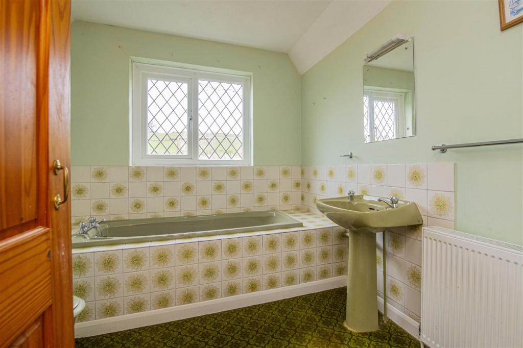 Images for Duck End, Denford, Kettering EAID:oscarjamesapi BID:3
