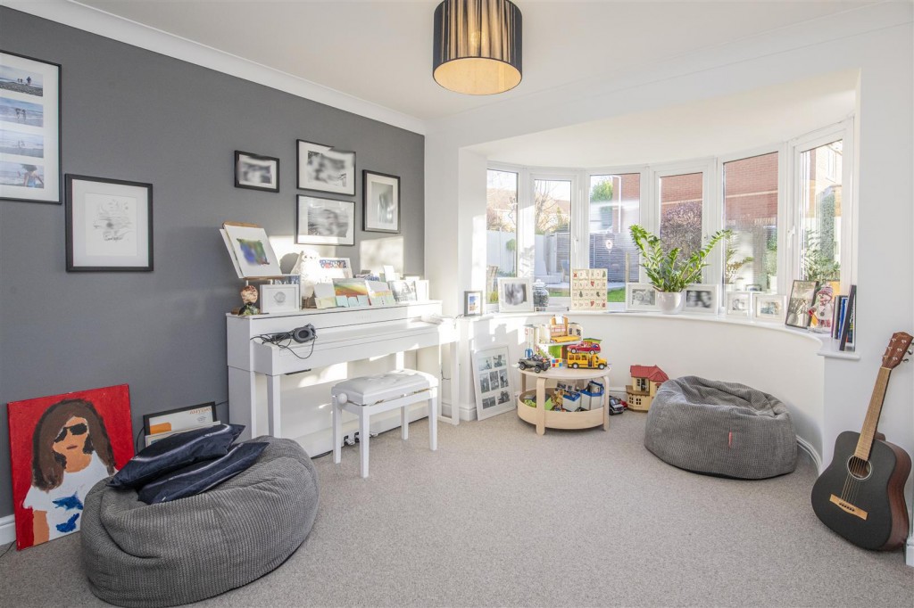 Images for Bates Close, Market Harborough EAID:oscarjamesapi BID:5
