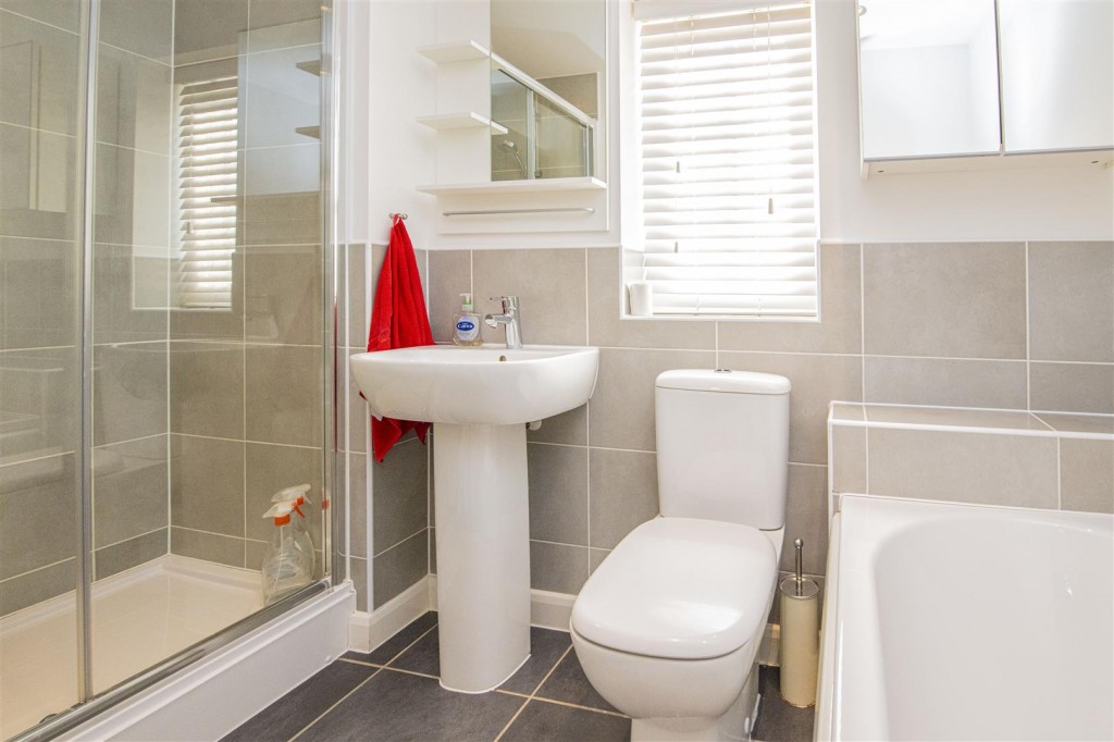 Images for Marmion Close, Market Harborough EAID:oscarjamesapi BID:5