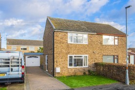 Images for Conway Drive, Burton Latimer