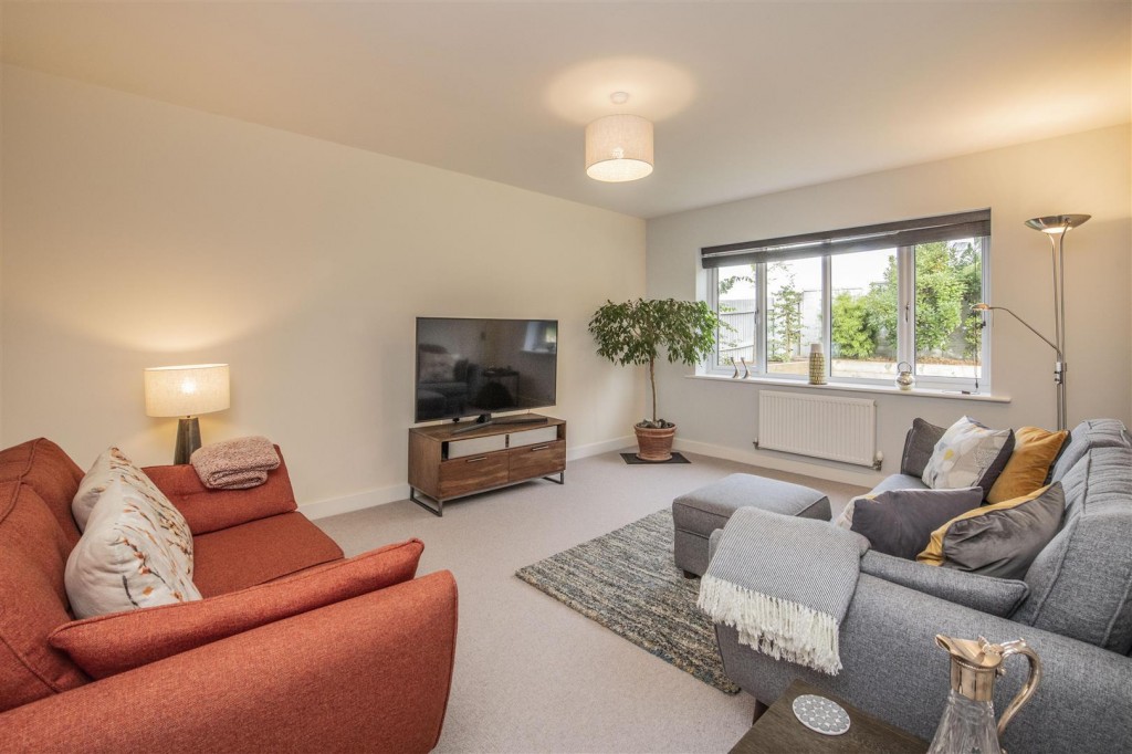 Images for Home Farm Drive, Boughton, Northampton EAID:oscarjamesapi BID:1