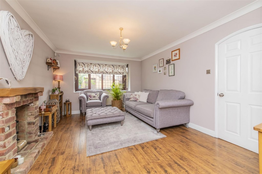 Images for Brampton Close, Barton Seagrave, Kettering EAID:oscarjamesapi BID:3