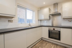 Images for Deeble Road, Kettering