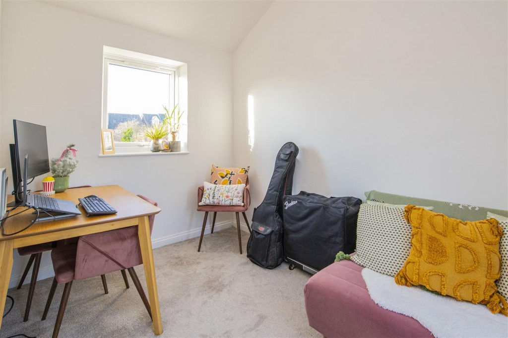 Images for Ragsdale Street, Rothwell, Kettering EAID:oscarjamesapi BID:2