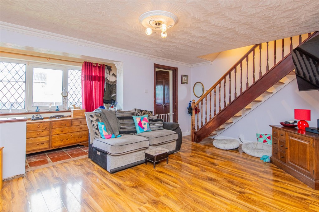 Images for Gleneagles Close, Kettering EAID:oscarjamesapi BID:2