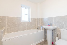Images for Mason Close, Weldon Park, Corby