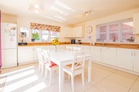 Images for Kingfisher Way, Burton Latimer