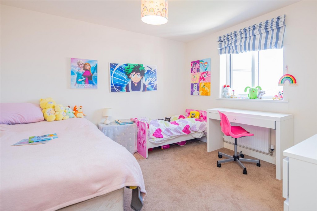 Images for Kingfisher Way, Burton Latimer EAID:oscarjamesapi BID:3