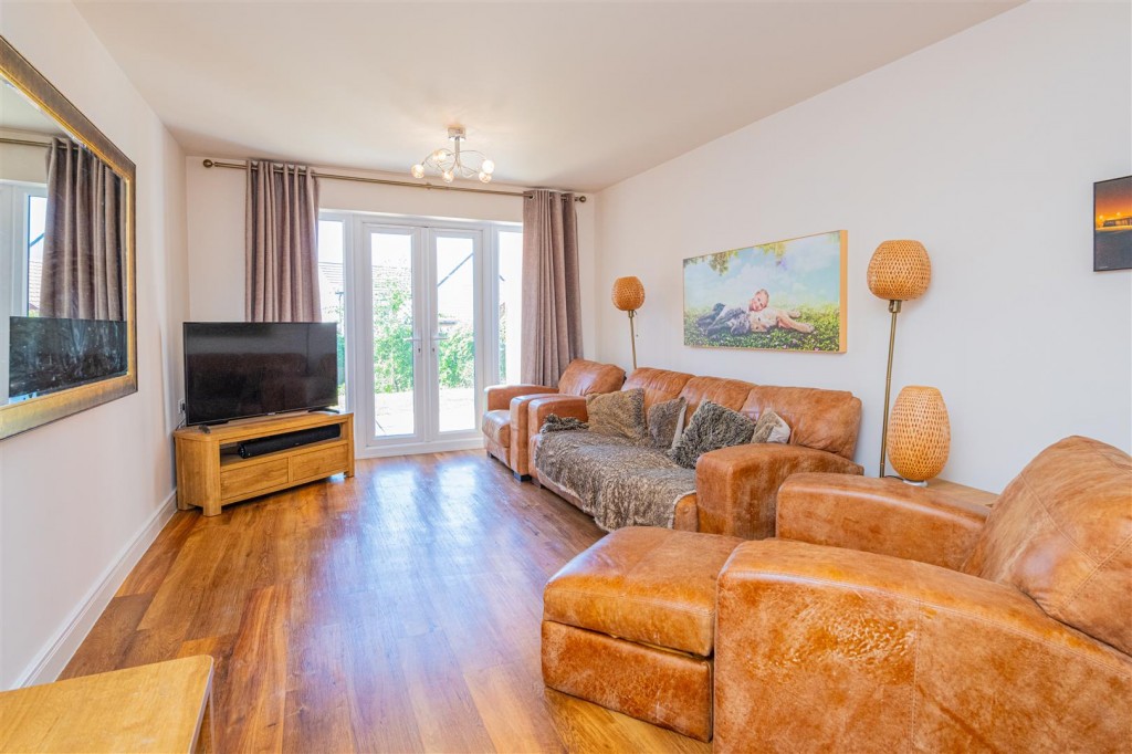 Images for Kingfisher Way, Burton Latimer EAID:oscarjamesapi BID:3