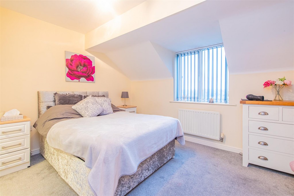 Images for Chatsworth Road, Corby EAID:oscarjamesapi BID:4