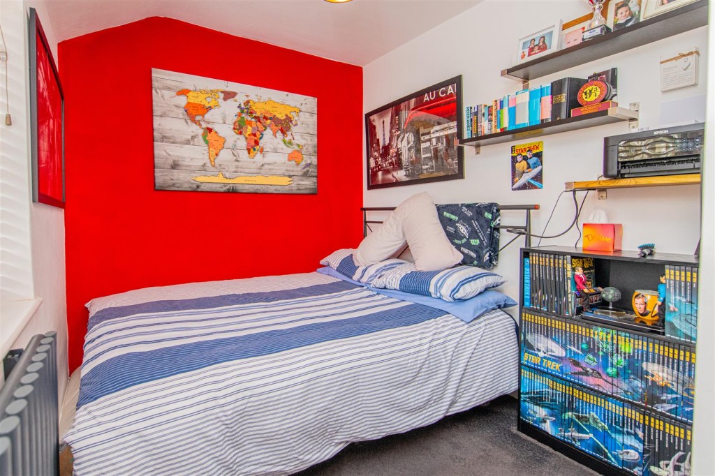 Images for East Avenue, Corby EAID:oscarjamesapi BID:4