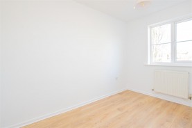 Images for Lowry Close, Corby