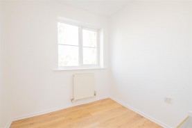 Images for Lowry Close, Corby