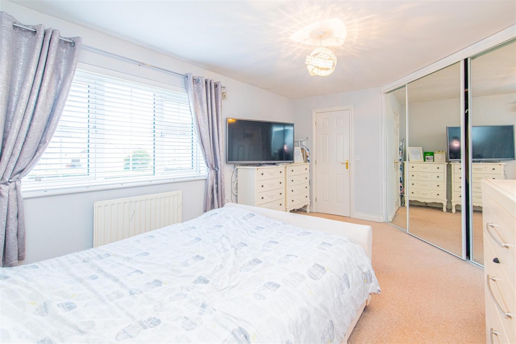 Images for Rochester Road, Corby EAID:oscarjamesapi BID:4
