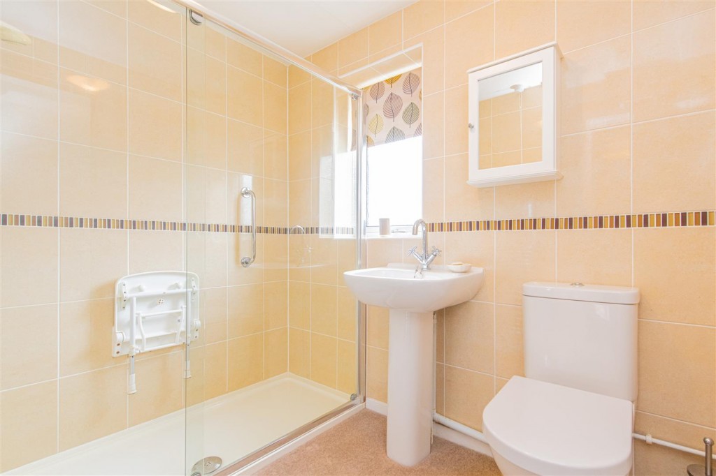 Images for St. Johns Road, Kettering EAID:oscarjamesapi BID:2