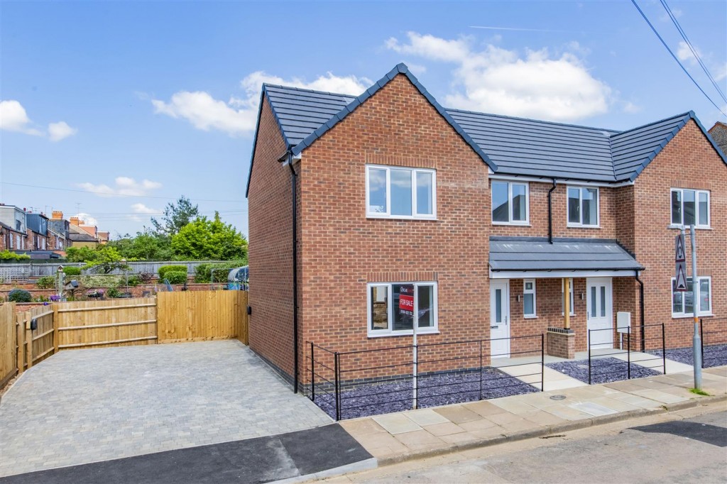 Images for Brookland Road, Northampton EAID:oscarjamesapi BID:1