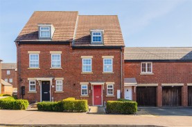 Images for Proclamation Avenue, Rothwell